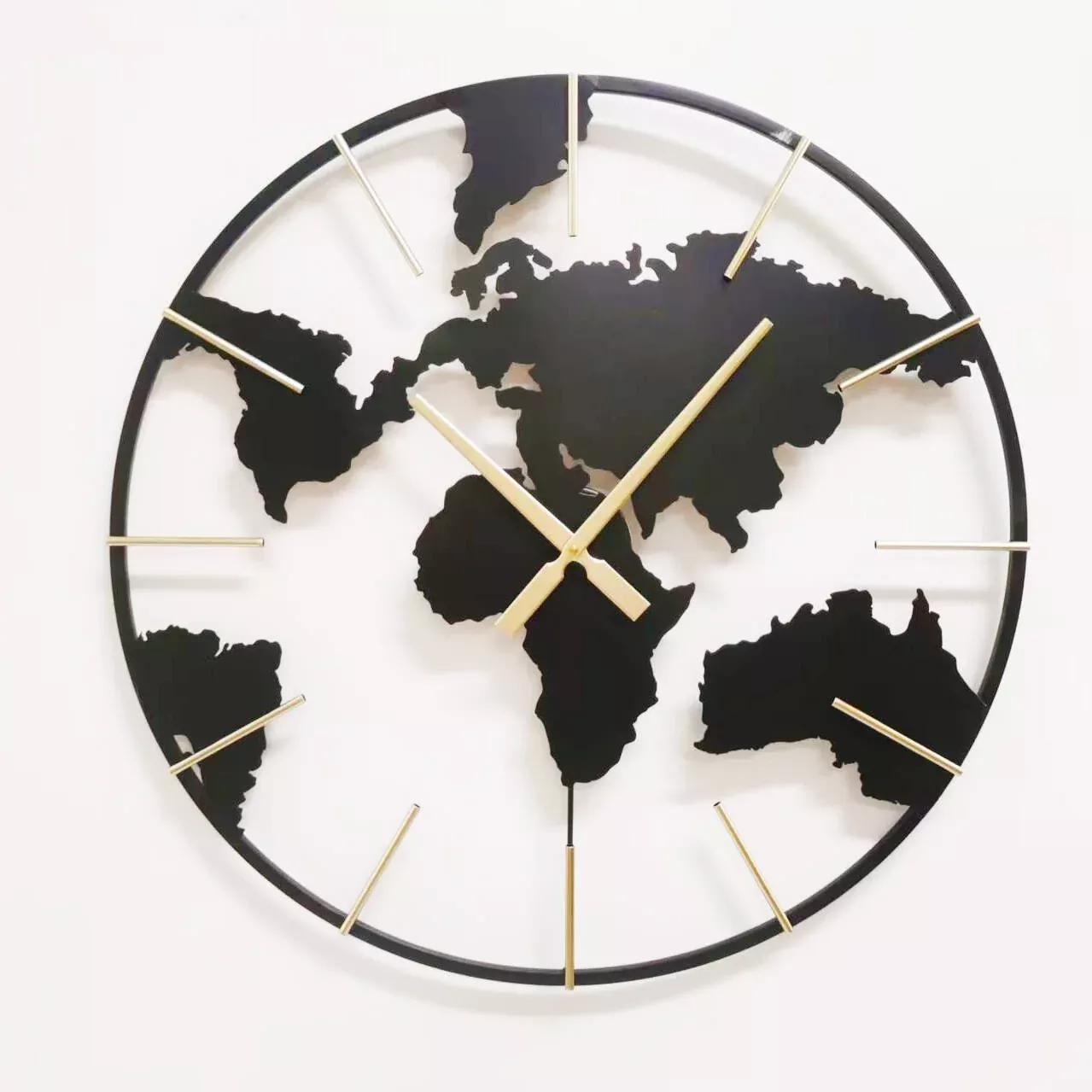 World Map Metal Wall Clock – Large 23.6" Decorative Iron Timepiece H0759
